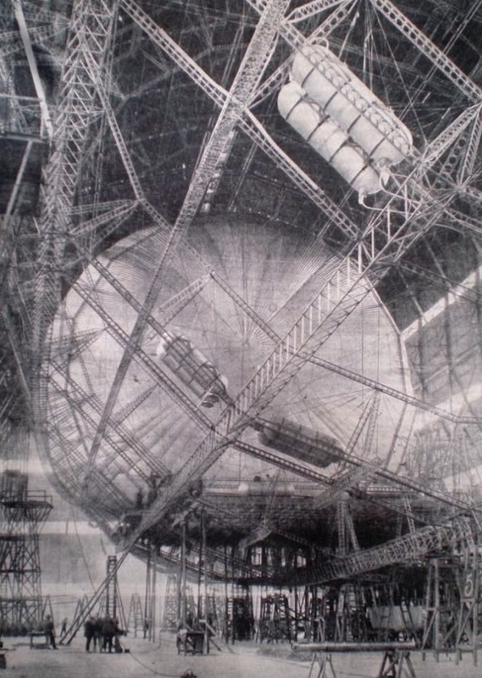 interior of r101 airship structure